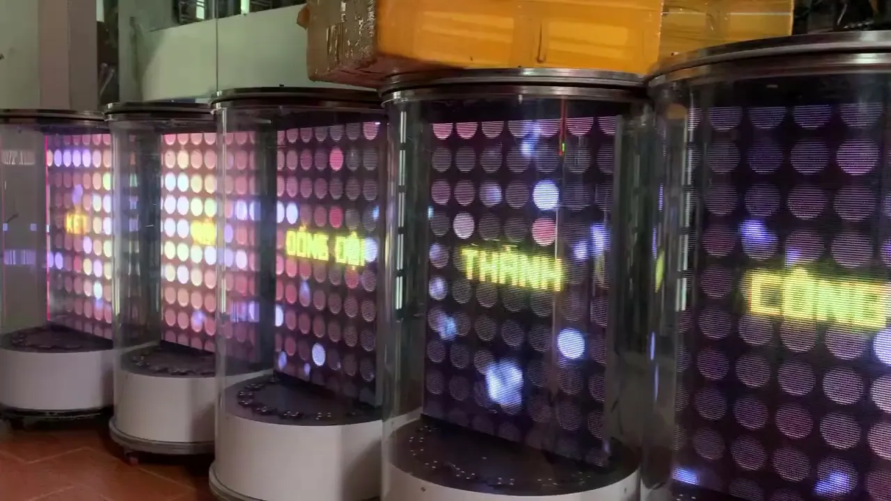 Cabin LED P3 hiển thị nội dung theo chương trình
