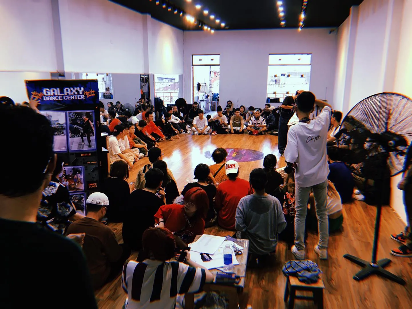 Buổi tập tại studio