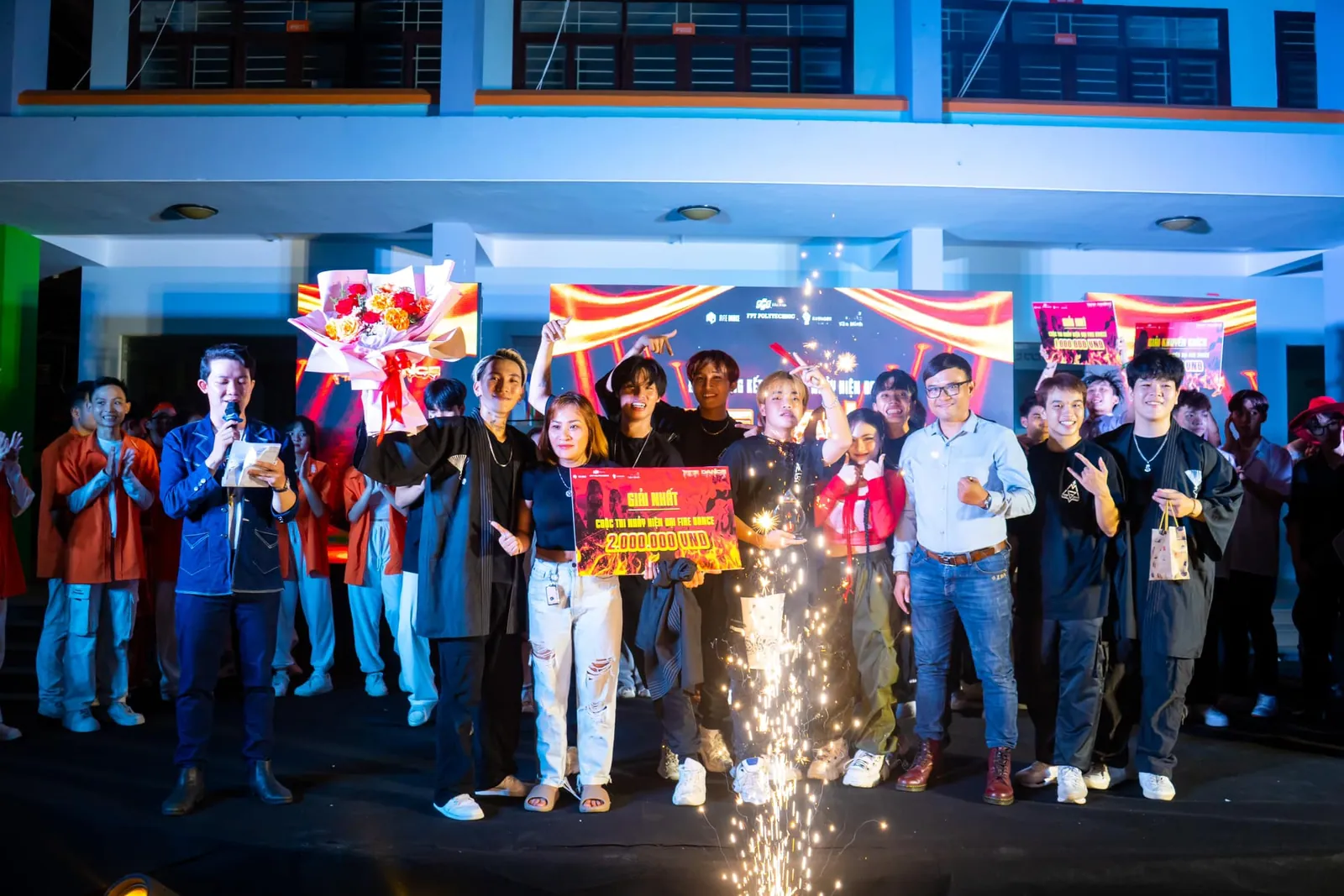 Crew Galaxy tại giải đấu