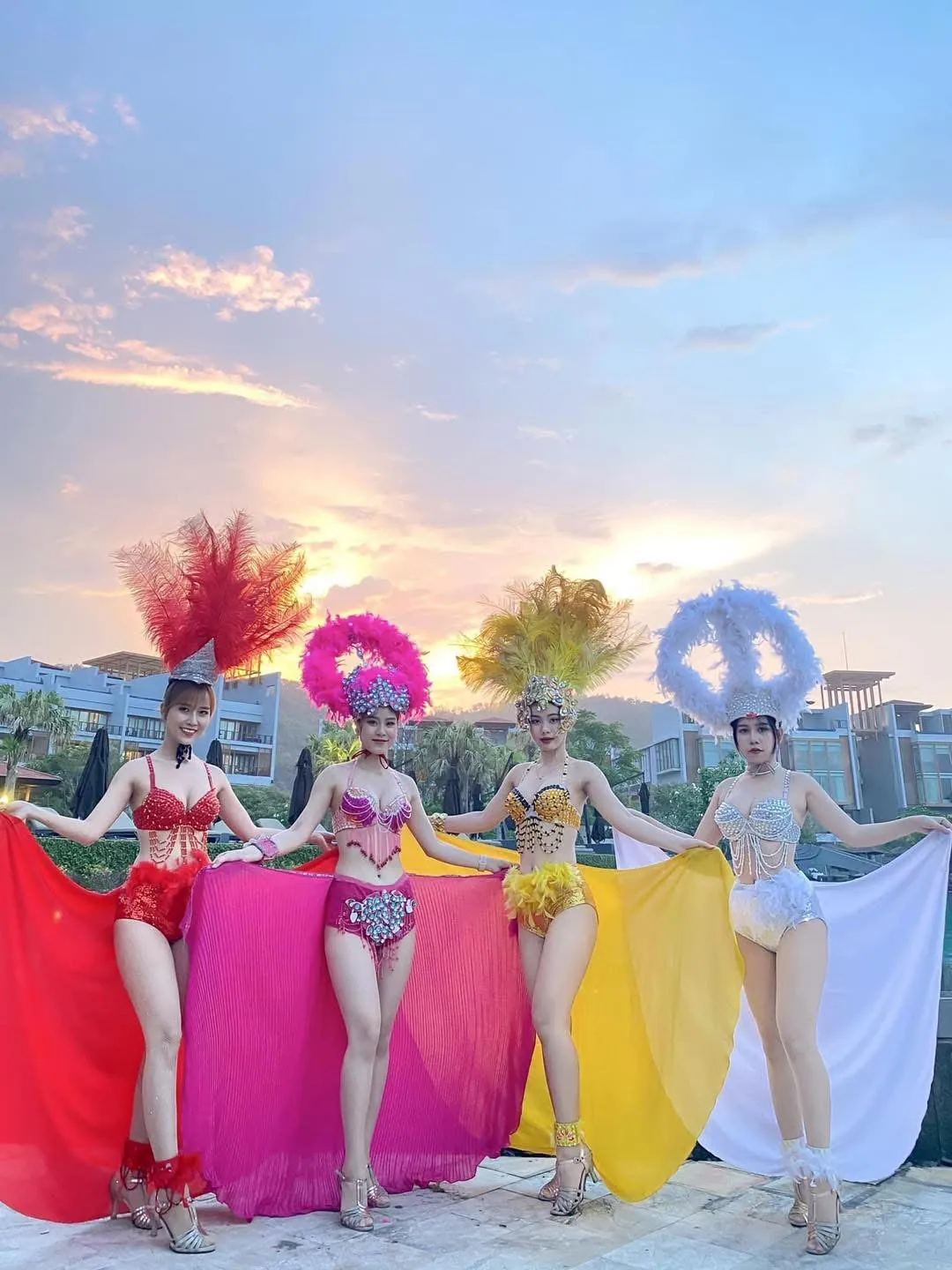 Carnival tại khu nghỉ dưỡng ven biển